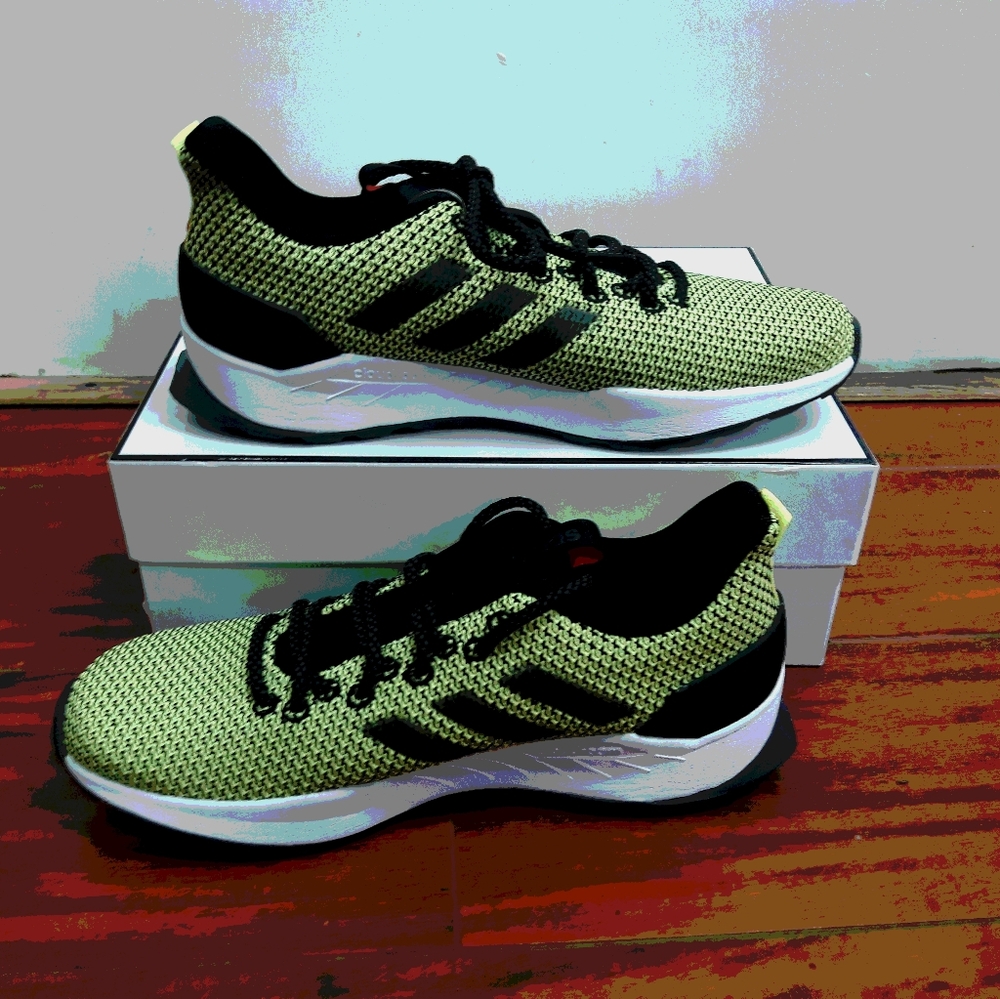 Adidas - Picture 4 of 4